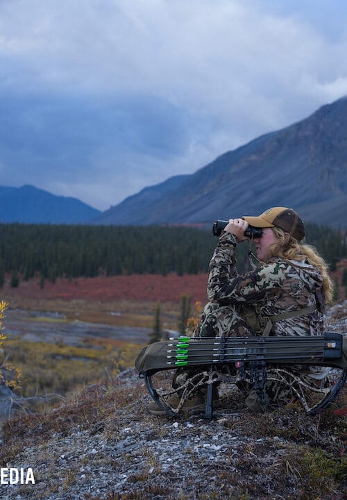 Jessi Johnson Wearing First Lite and Using Maven Optics
